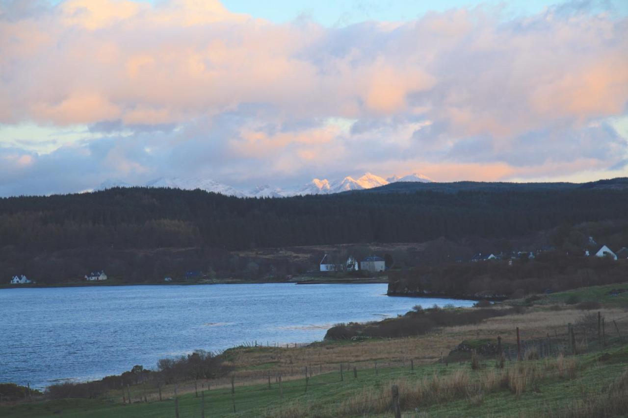 Skye Cabins Skeabost Dış mekan fotoğraf